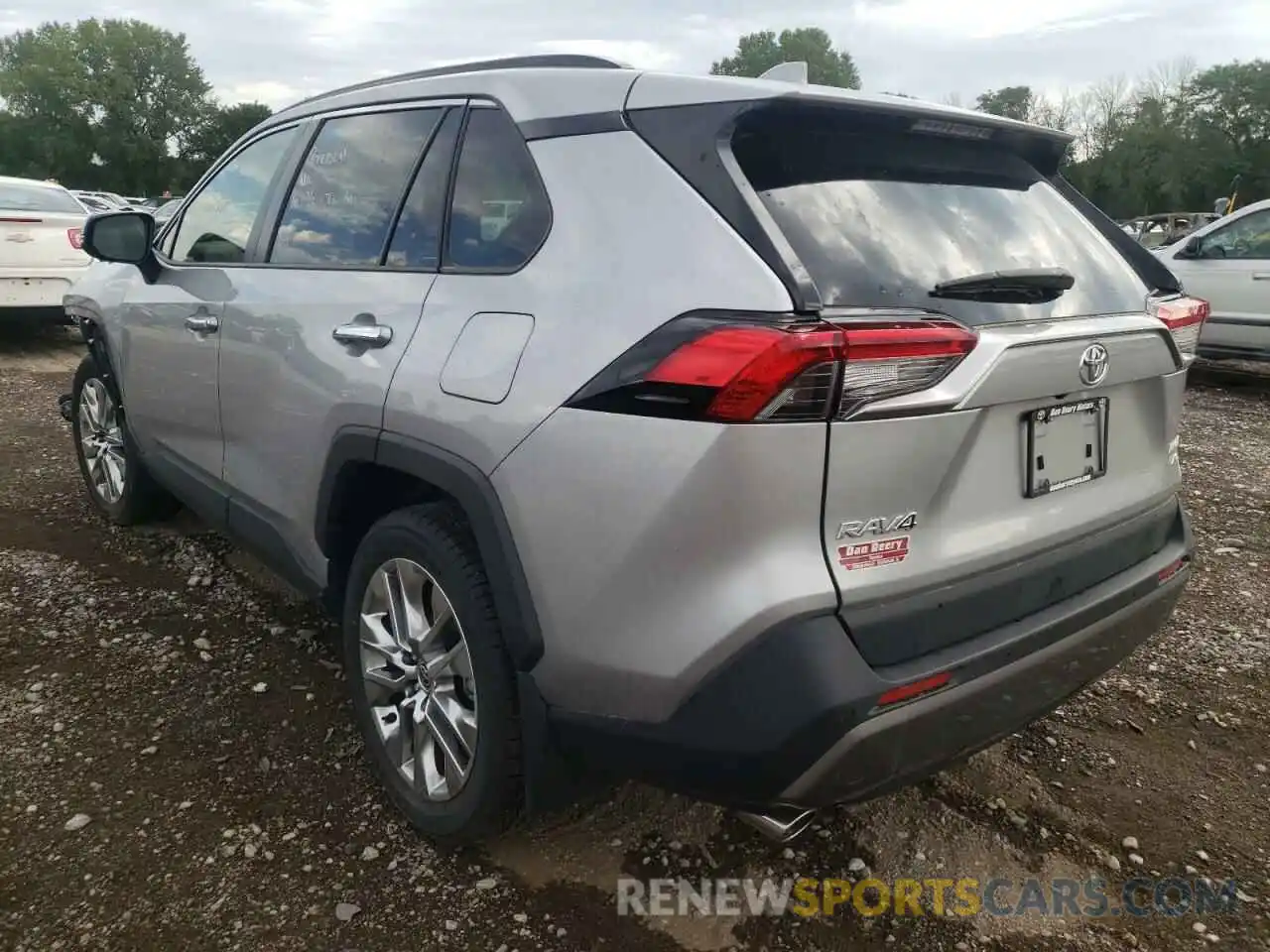 3 Фотография поврежденного автомобиля JTMN1RFV8MJ039686 TOYOTA RAV4 2021