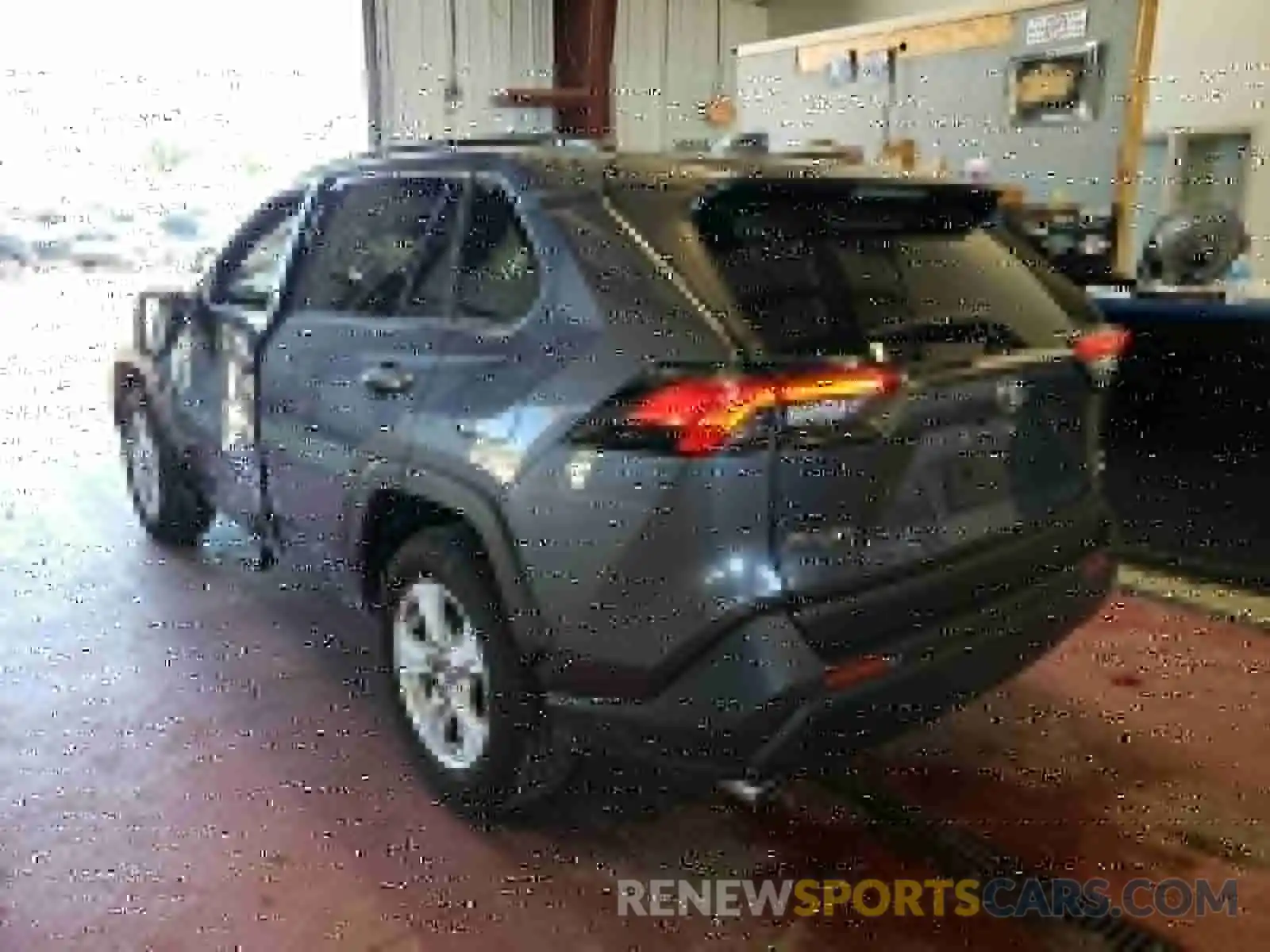 3 Photograph of a damaged car JTMP1RFV0MD071717 TOYOTA RAV4 2021