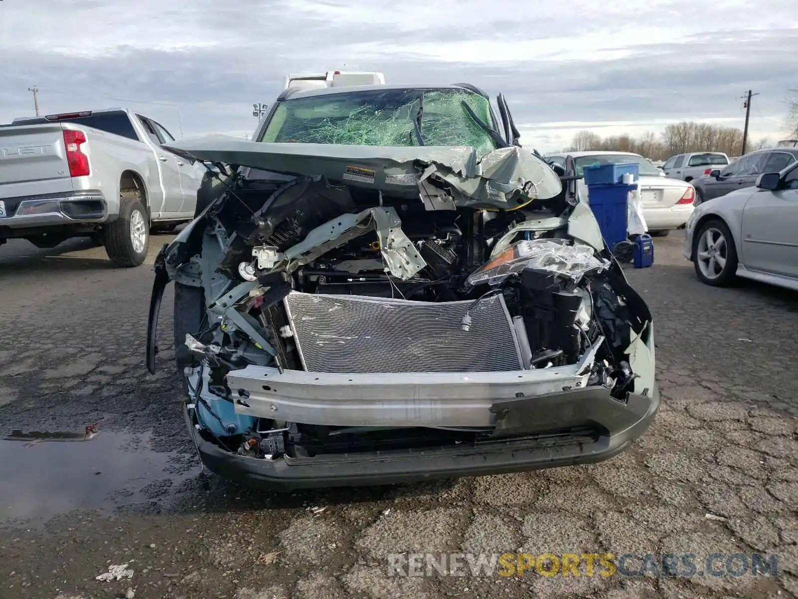 9 Photograph of a damaged car JTMP1RFV1MD071581 TOYOTA RAV4 2021