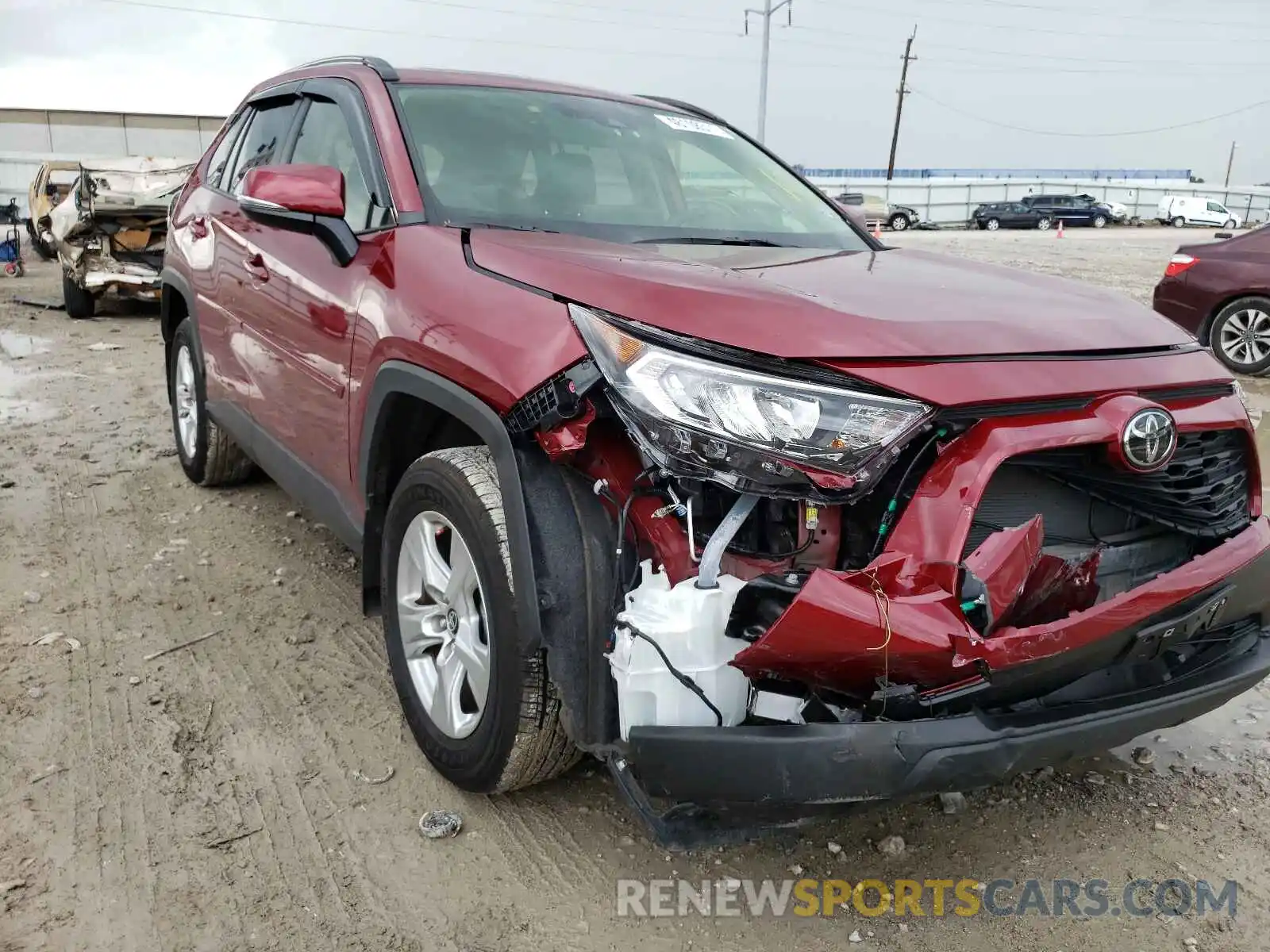 1 Photograph of a damaged car JTMP1RFV2MD071587 TOYOTA RAV4 2021