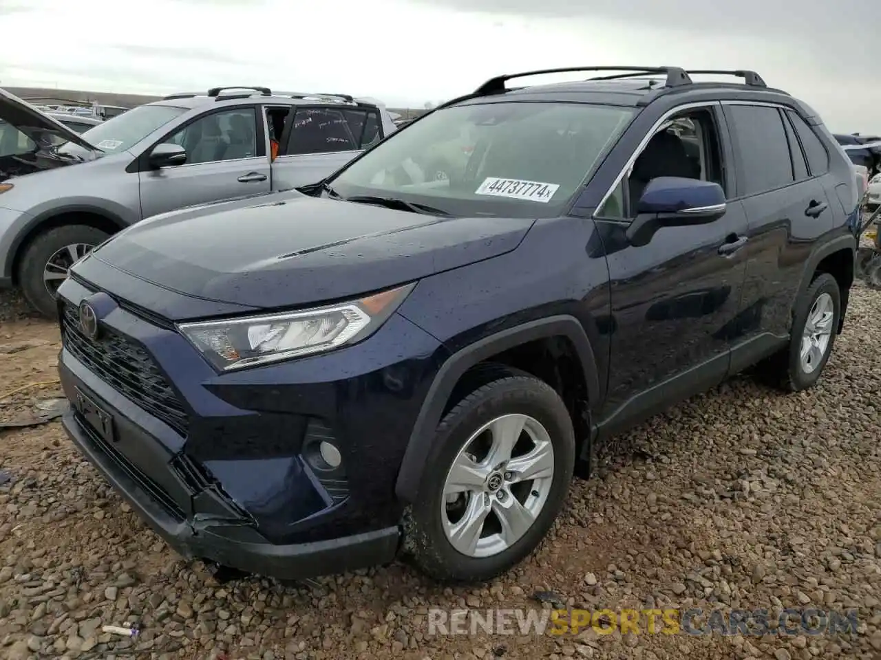 1 Photograph of a damaged car JTMP1RFV5MD532152 TOYOTA RAV4 2021