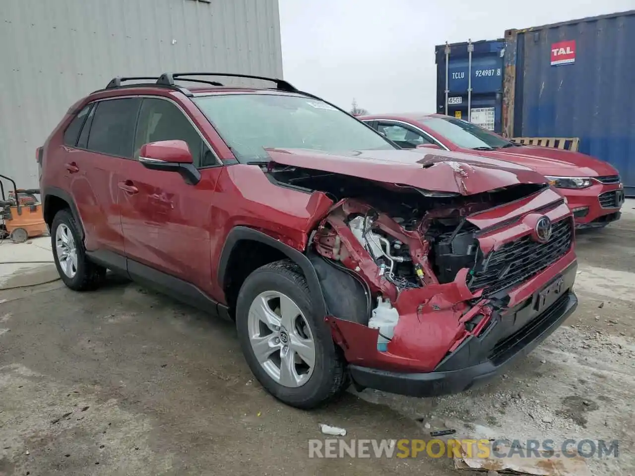 4 Photograph of a damaged car JTMP1RFV9MD531571 TOYOTA RAV4 2021