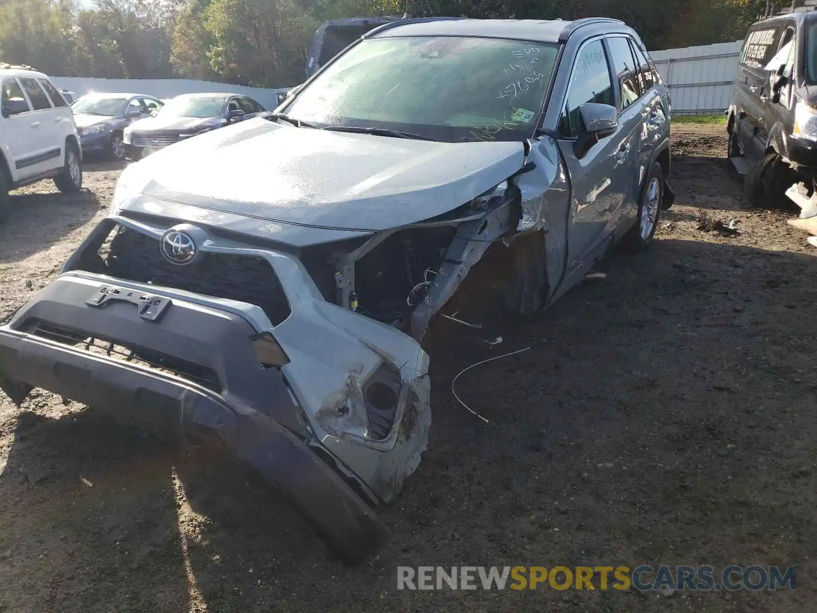 2 Photograph of a damaged car JTMP1RFVXMD076066 TOYOTA RAV4 2021