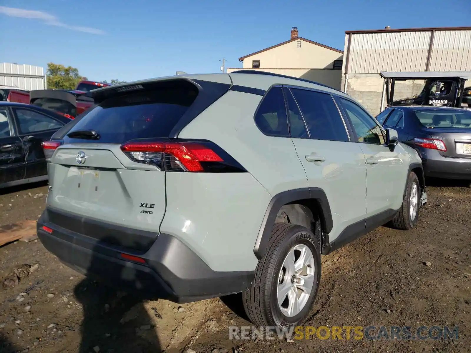 4 Photograph of a damaged car JTMP1RFVXMD076066 TOYOTA RAV4 2021