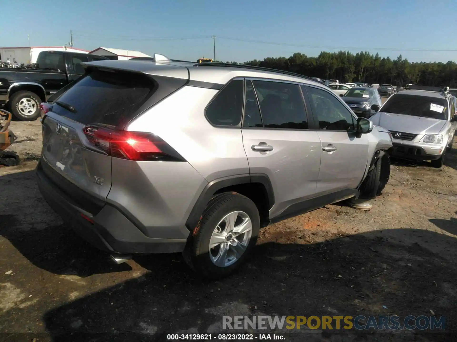 4 Photograph of a damaged car JTMP1RFVXMD078710 TOYOTA RAV4 2021