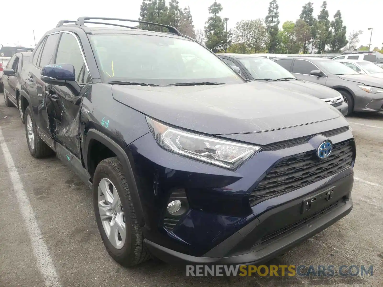 1 Photograph of a damaged car JTMR6RFV4MD008095 TOYOTA RAV4 2021