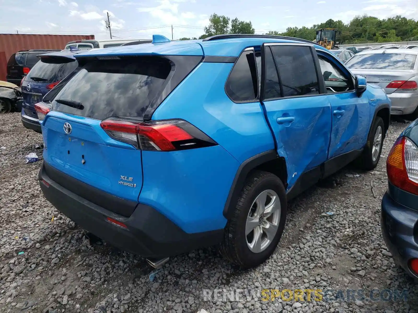 4 Photograph of a damaged car JTMR6RFV5MD019817 TOYOTA RAV4 2021