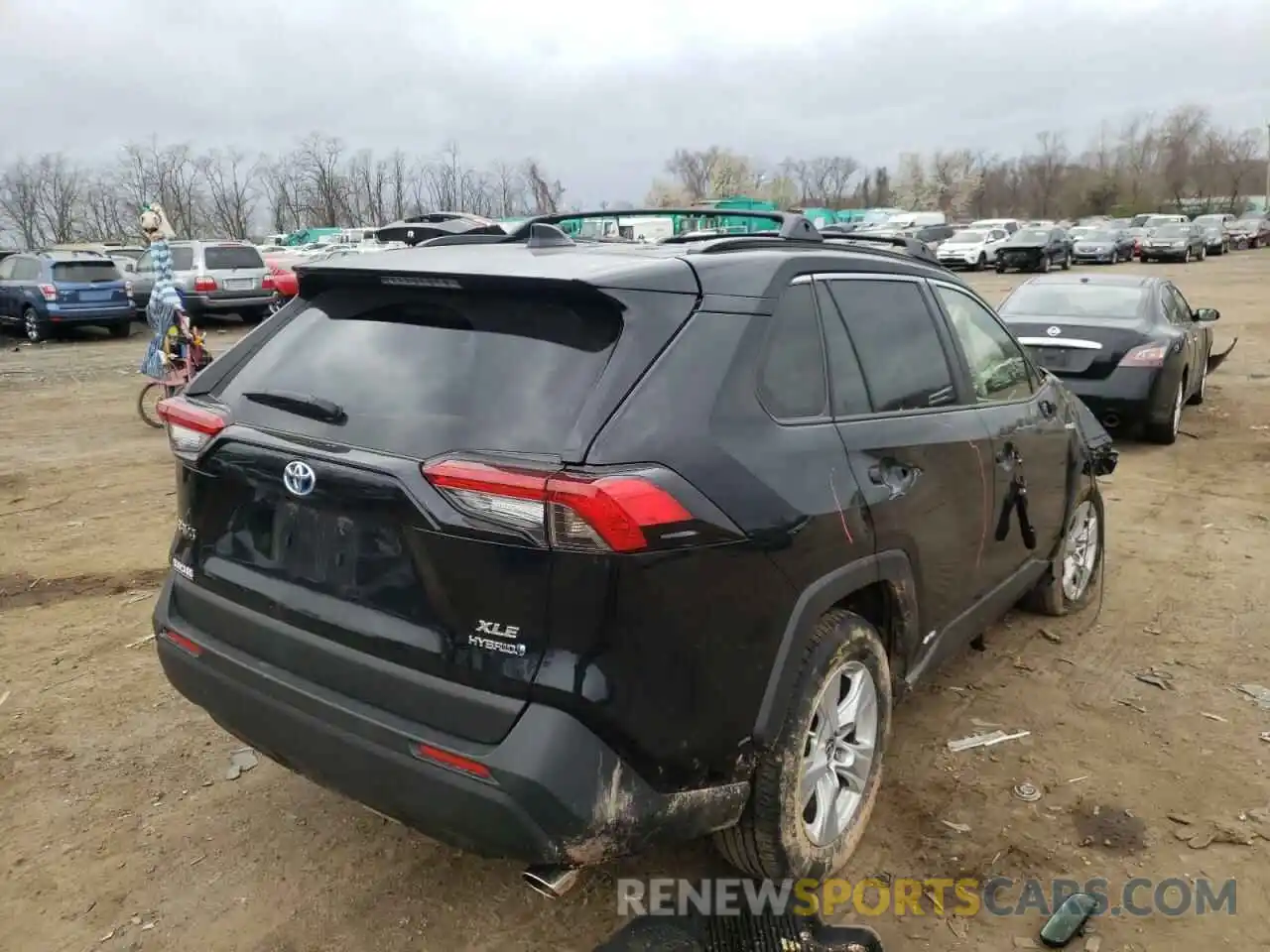 4 Photograph of a damaged car JTMR6RFV7MD019298 TOYOTA RAV4 2021