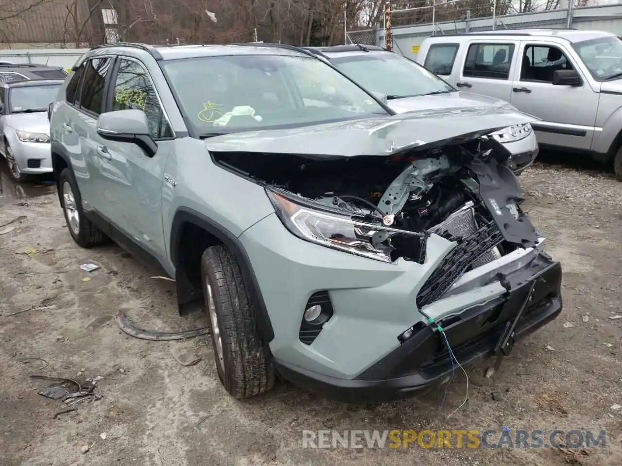 1 Photograph of a damaged car JTMRWRFV0MJ053651 TOYOTA RAV4 2021