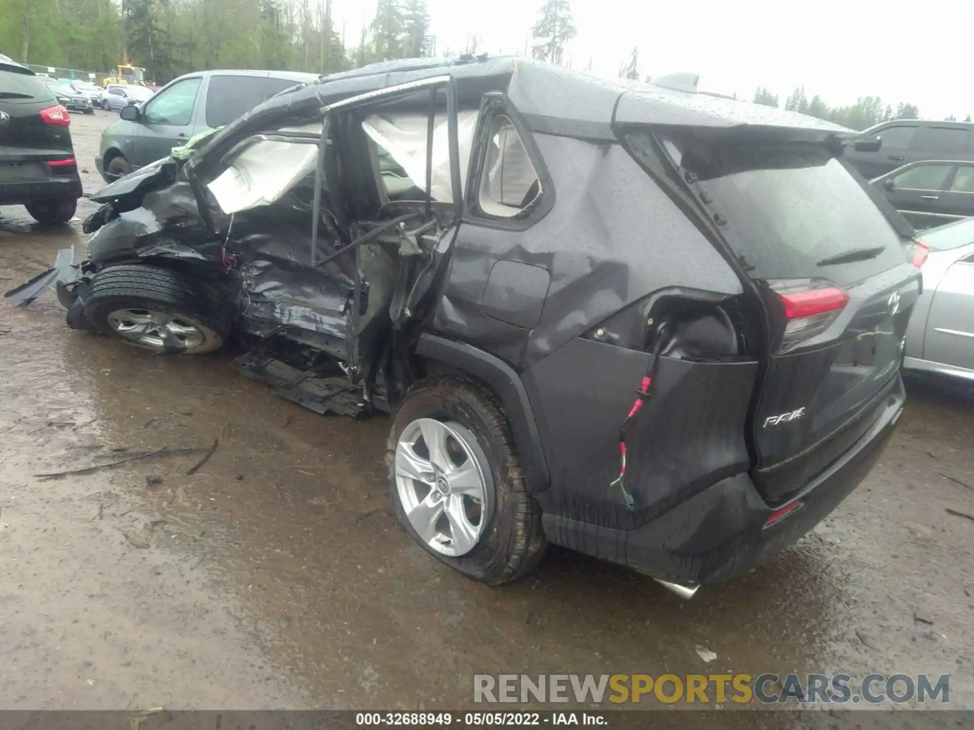 3 Photograph of a damaged car JTMRWRFV1MD122717 TOYOTA RAV4 2021