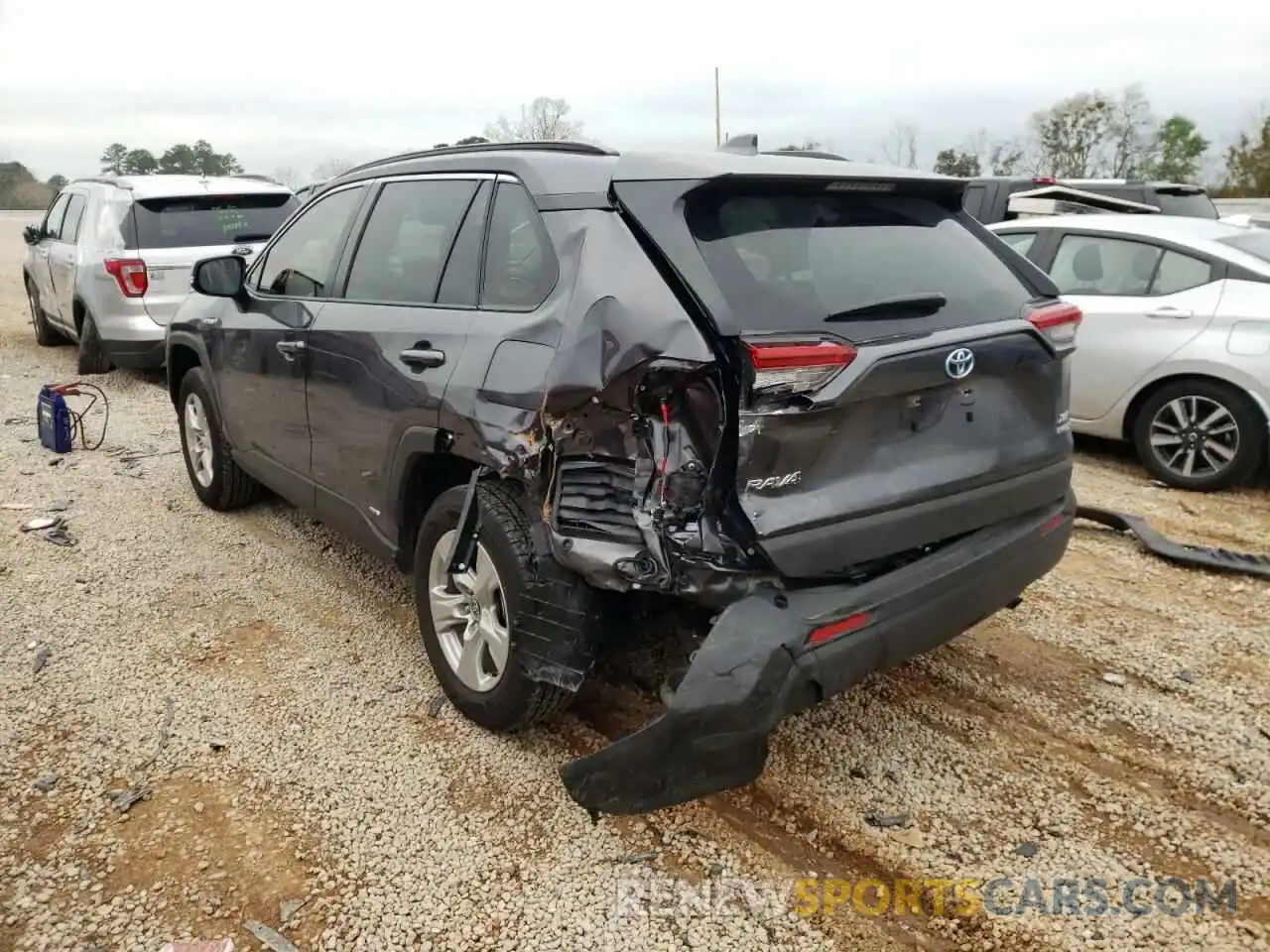 3 Photograph of a damaged car JTMRWRFV1MJ053934 TOYOTA RAV4 2021