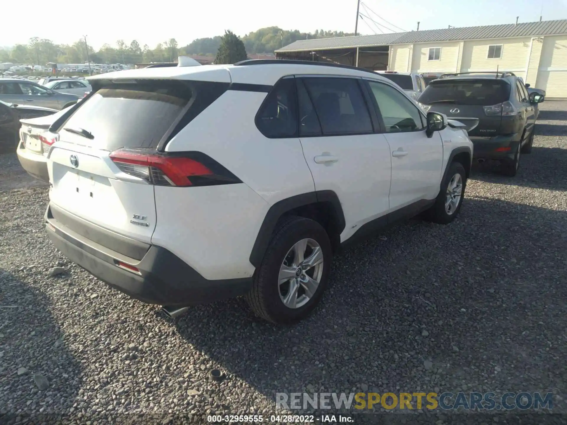 4 Фотография поврежденного автомобиля JTMRWRFV3MD117714 TOYOTA RAV4 2021