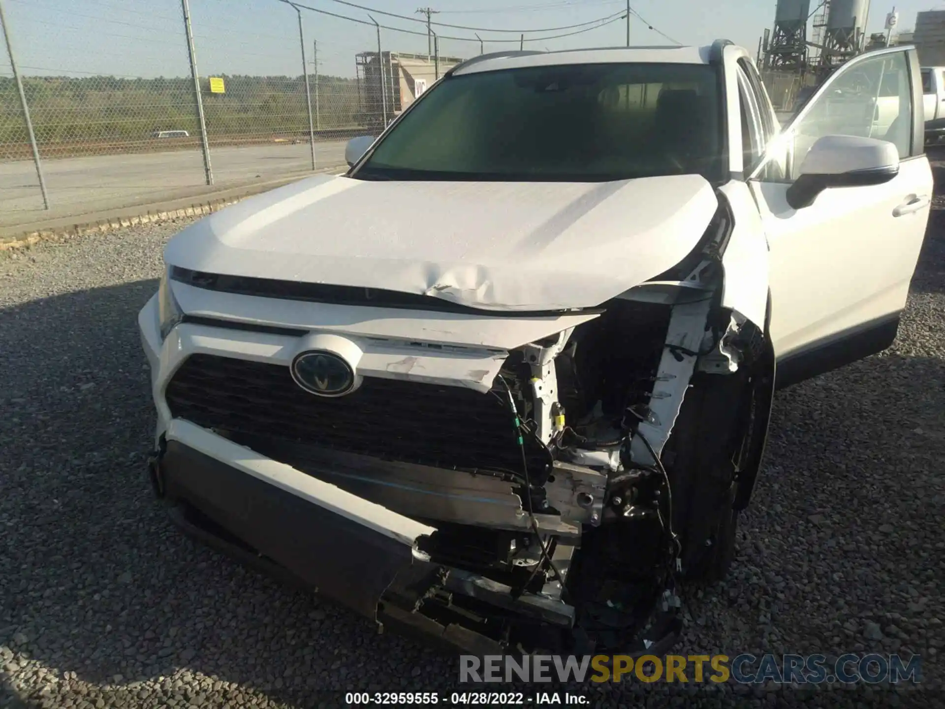 6 Photograph of a damaged car JTMRWRFV3MD117714 TOYOTA RAV4 2021