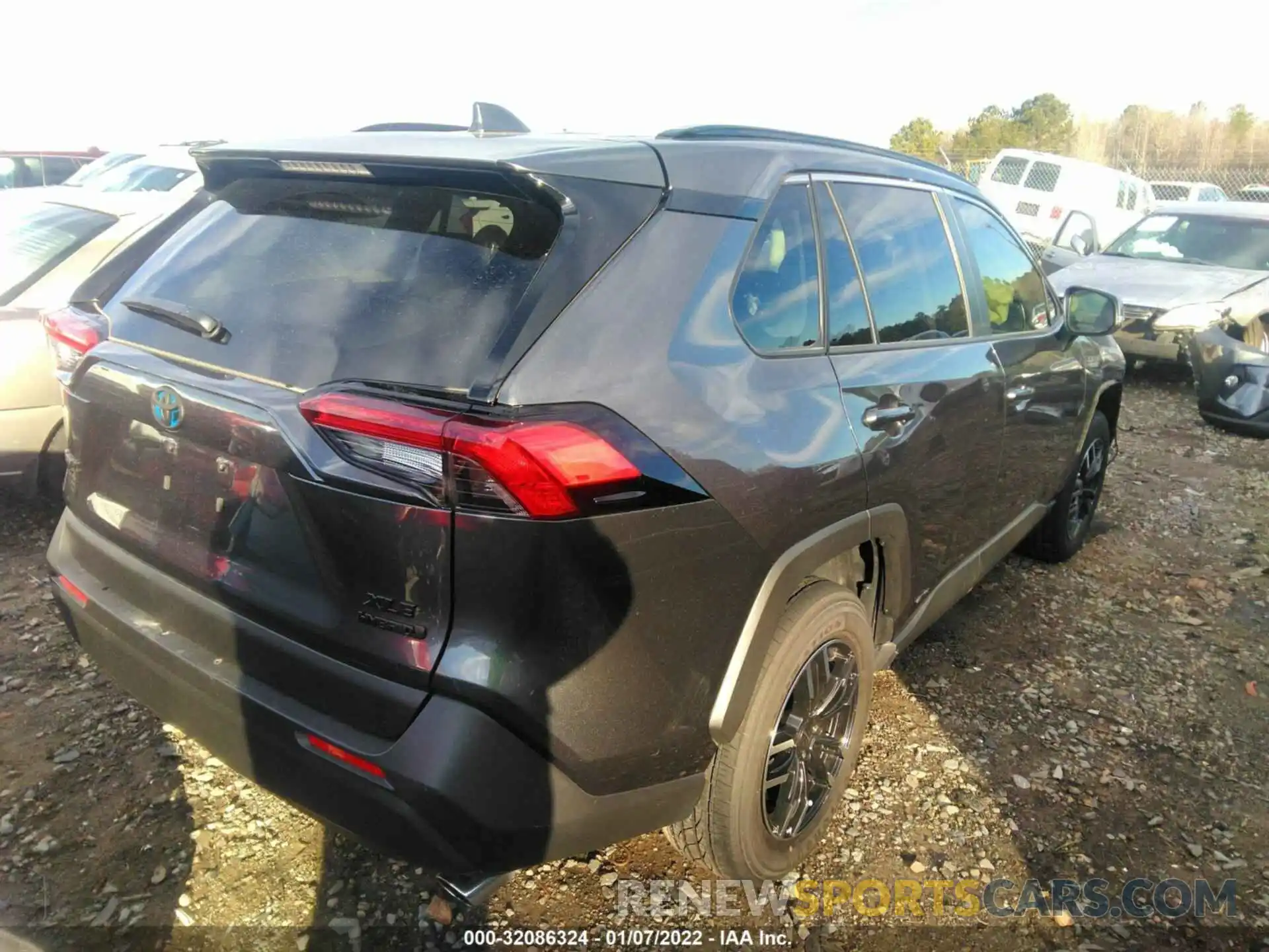 4 Photograph of a damaged car JTMRWRFV4MD113283 TOYOTA RAV4 2021