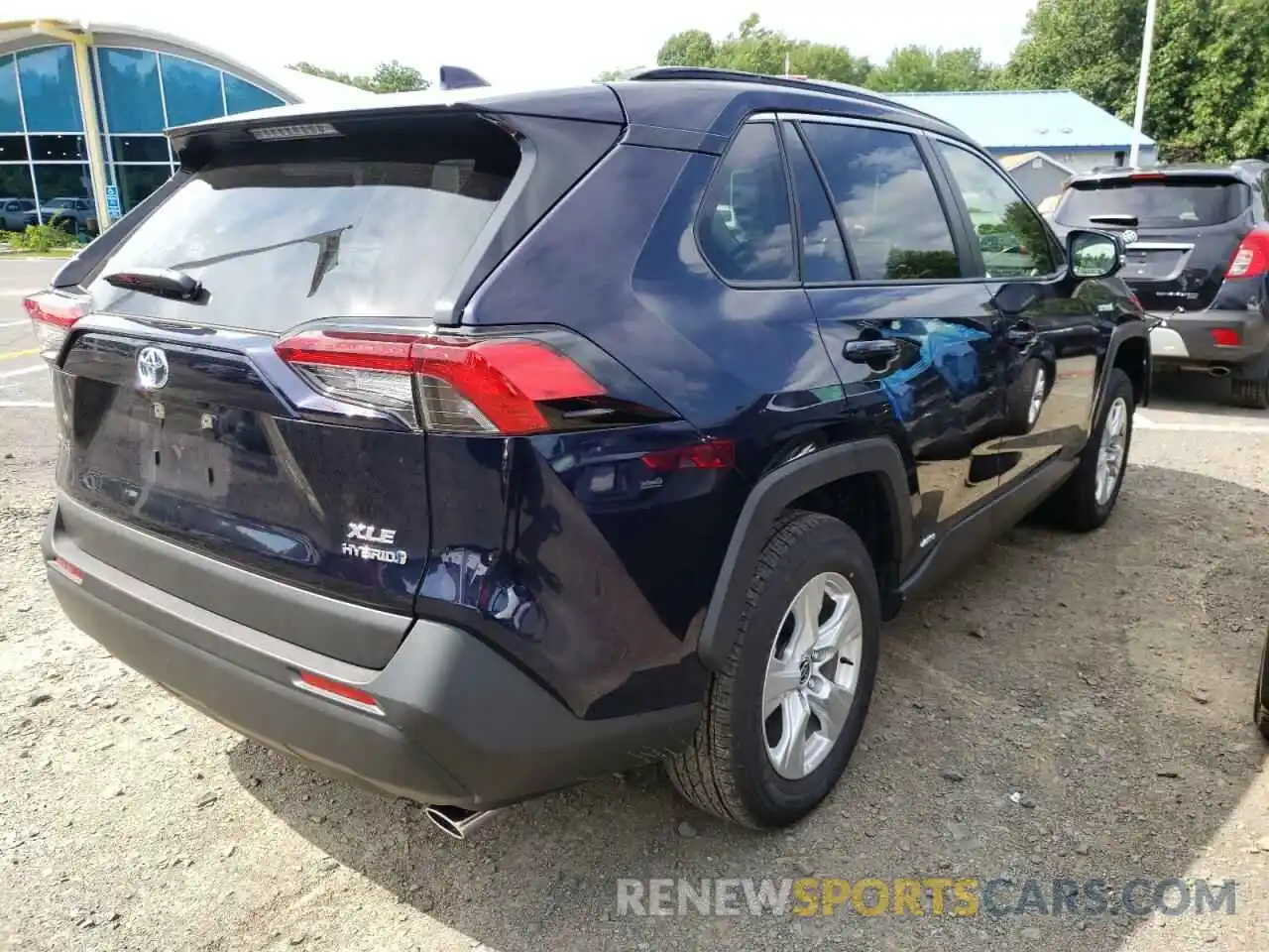 4 Photograph of a damaged car JTMRWRFV5MD129198 TOYOTA RAV4 2021