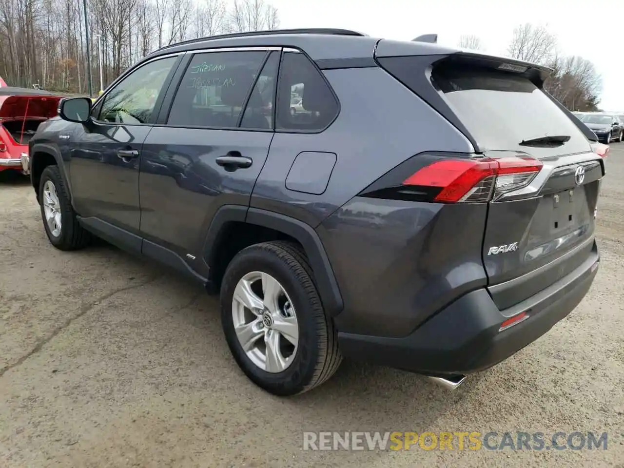 3 Photograph of a damaged car JTMRWRFV7MD116341 TOYOTA RAV4 2021