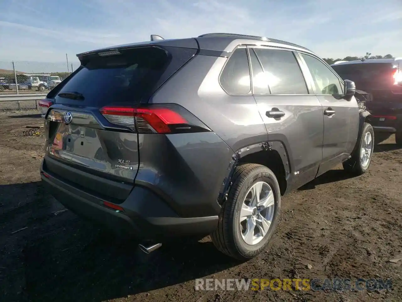 4 Photograph of a damaged car JTMRWRFV7MD116940 TOYOTA RAV4 2021