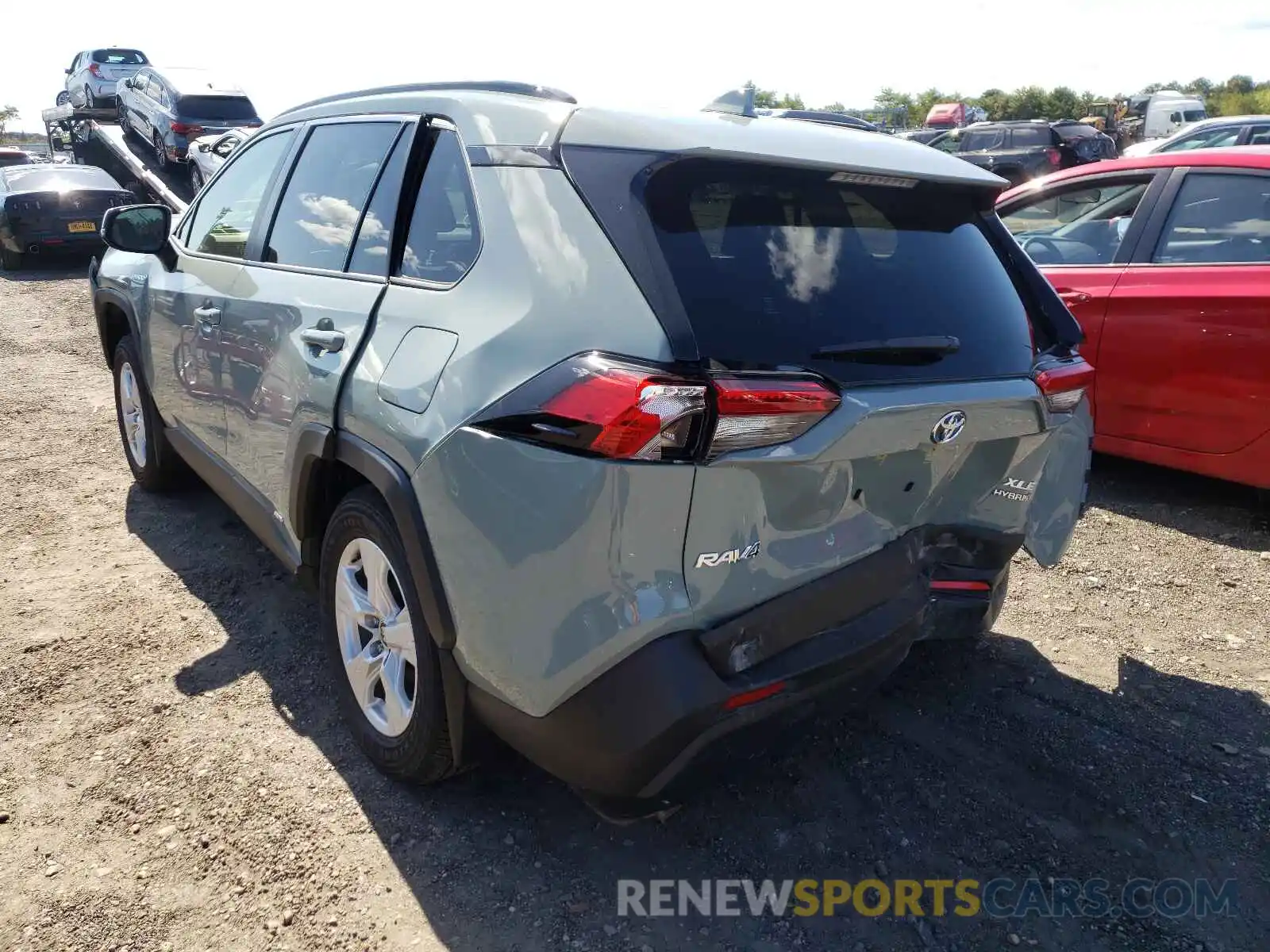 3 Photograph of a damaged car JTMRWRFV7MD117635 TOYOTA RAV4 2021