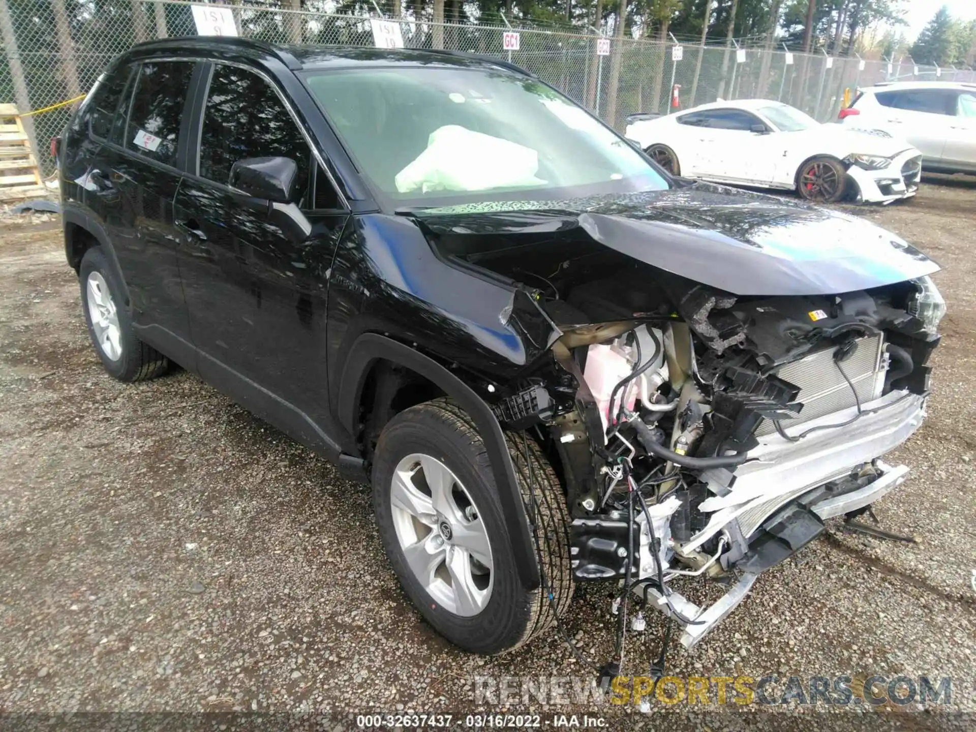 1 Photograph of a damaged car JTMRWRFV8MD118910 TOYOTA RAV4 2021