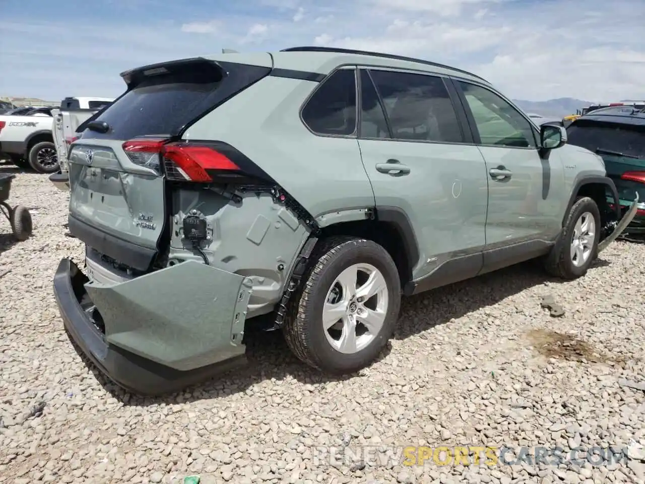 4 Фотография поврежденного автомобиля JTMRWRFV8MD125713 TOYOTA RAV4 2021