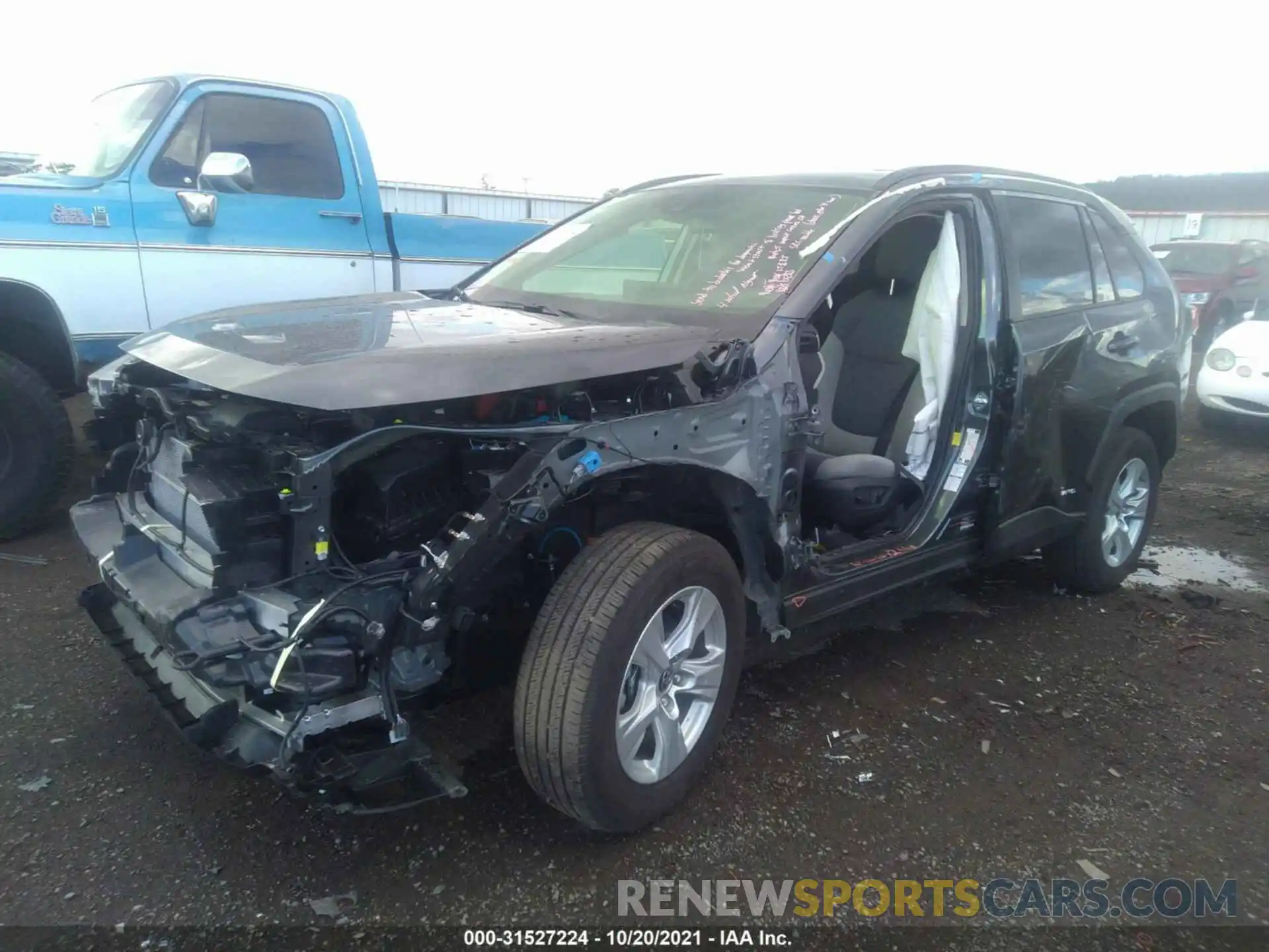 2 Фотография поврежденного автомобиля JTMRWRFVXMD110419 TOYOTA RAV4 2021