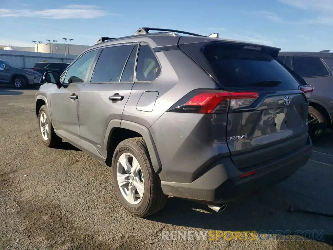 3 Photograph of a damaged car JTMRWRFVXMD129875 TOYOTA RAV4 2021