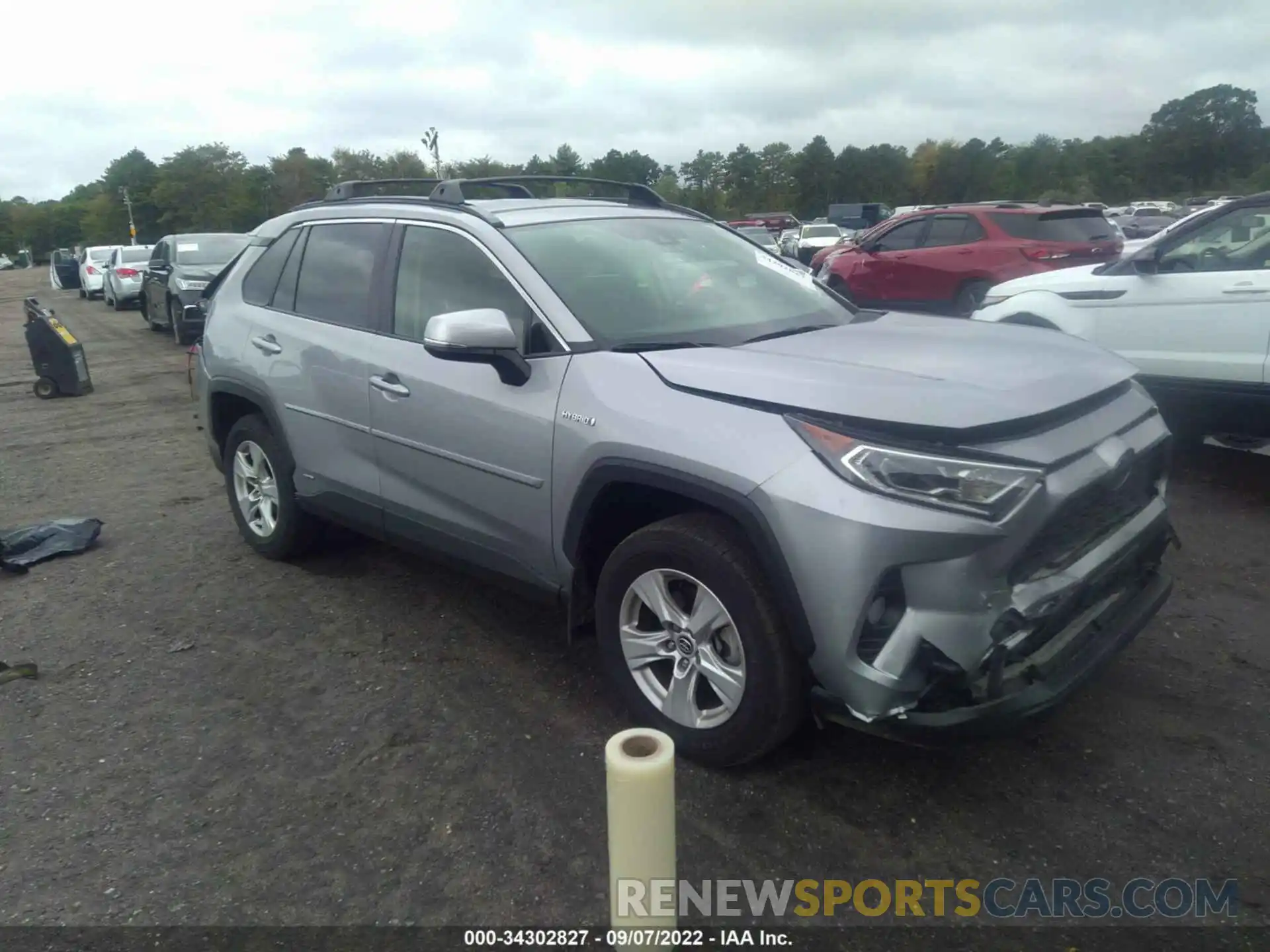 1 Photograph of a damaged car JTMRWRFVXMD133859 TOYOTA RAV4 2021