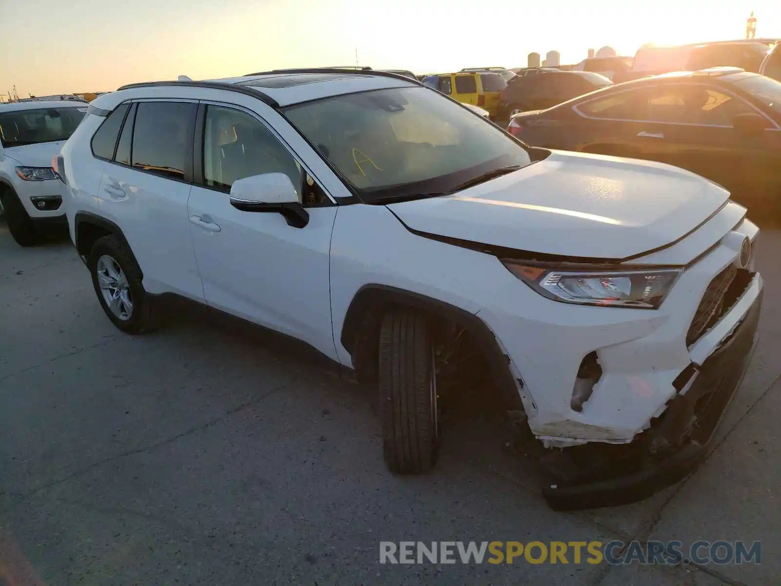 1 Photograph of a damaged car JTMW1RFV1MD071169 TOYOTA RAV4 2021