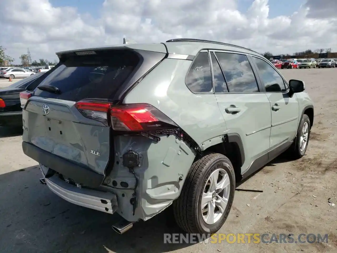 4 Photograph of a damaged car JTMW1RFV2MD063873 TOYOTA RAV4 2021