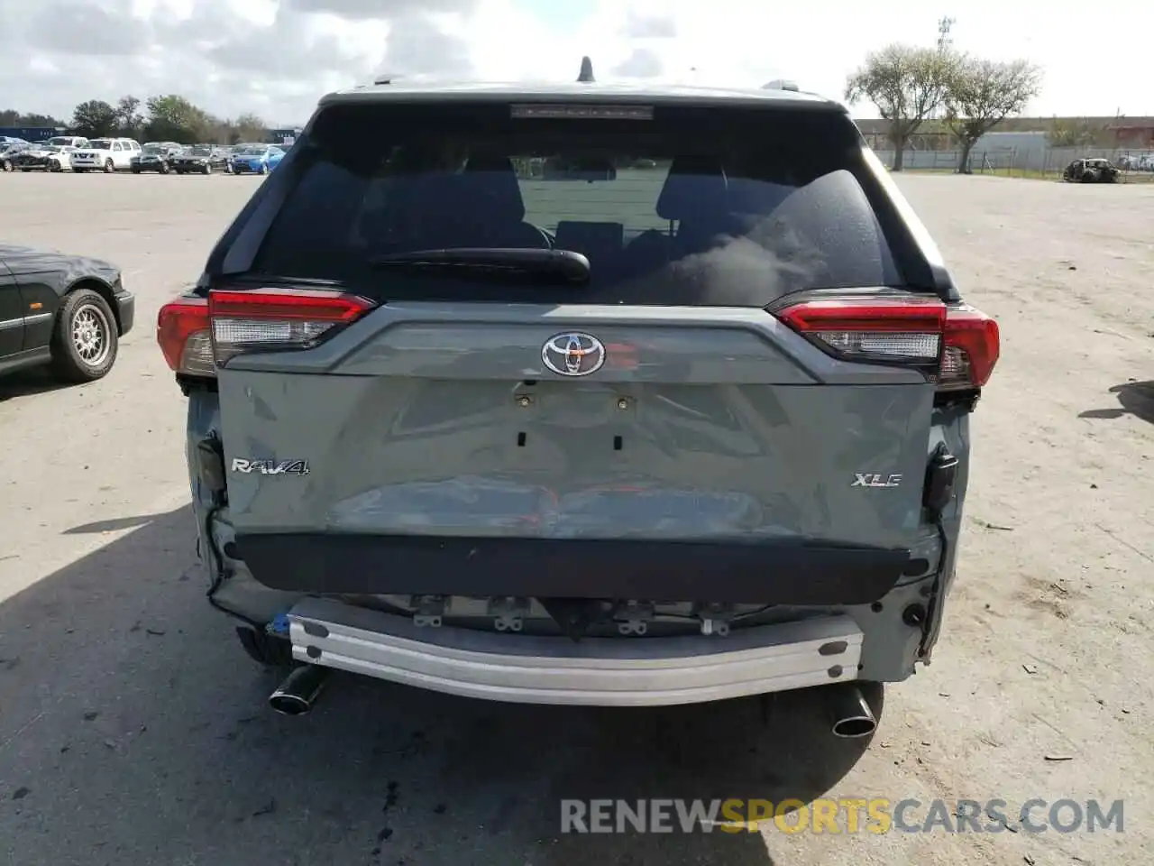 9 Photograph of a damaged car JTMW1RFV2MD063873 TOYOTA RAV4 2021