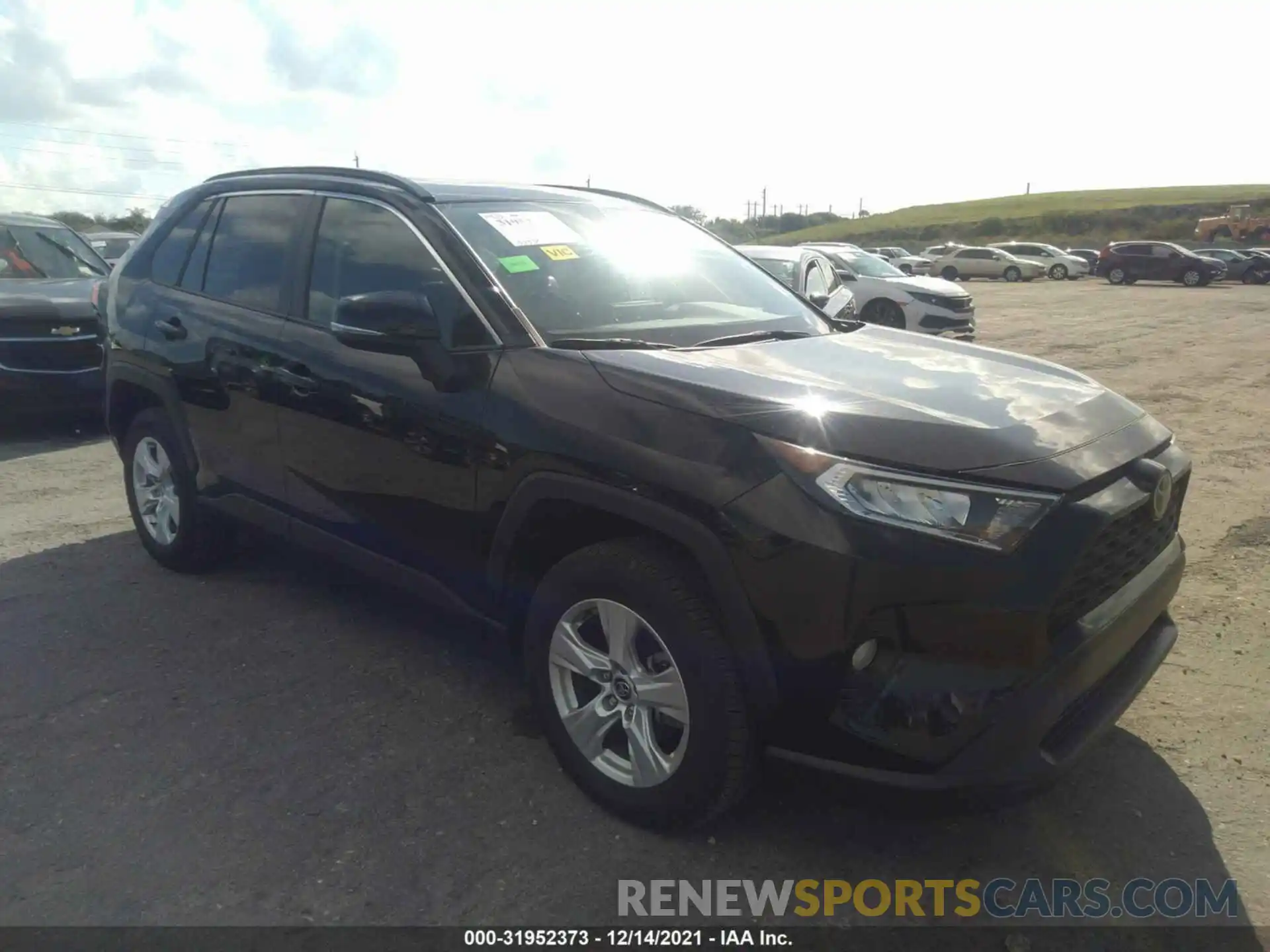 1 Фотография поврежденного автомобиля JTMW1RFV3MD076910 TOYOTA RAV4 2021