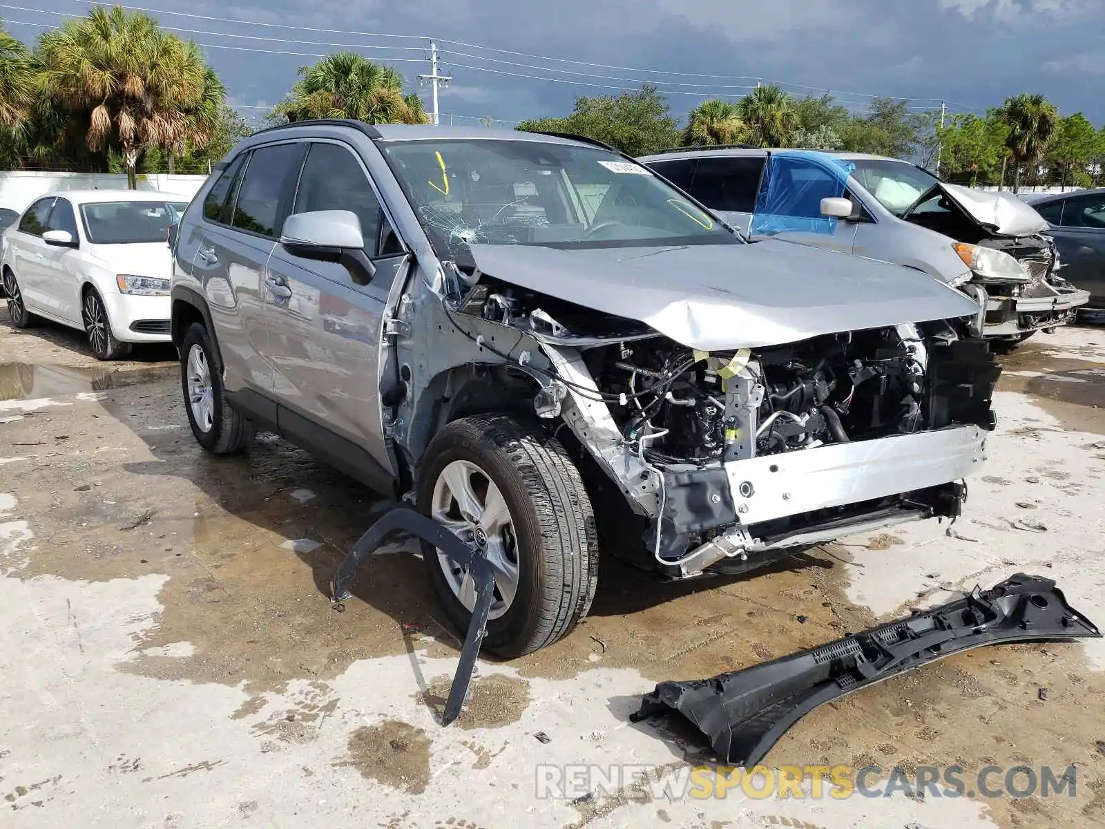 1 Photograph of a damaged car JTMW1RFV5MD068386 TOYOTA RAV4 2021