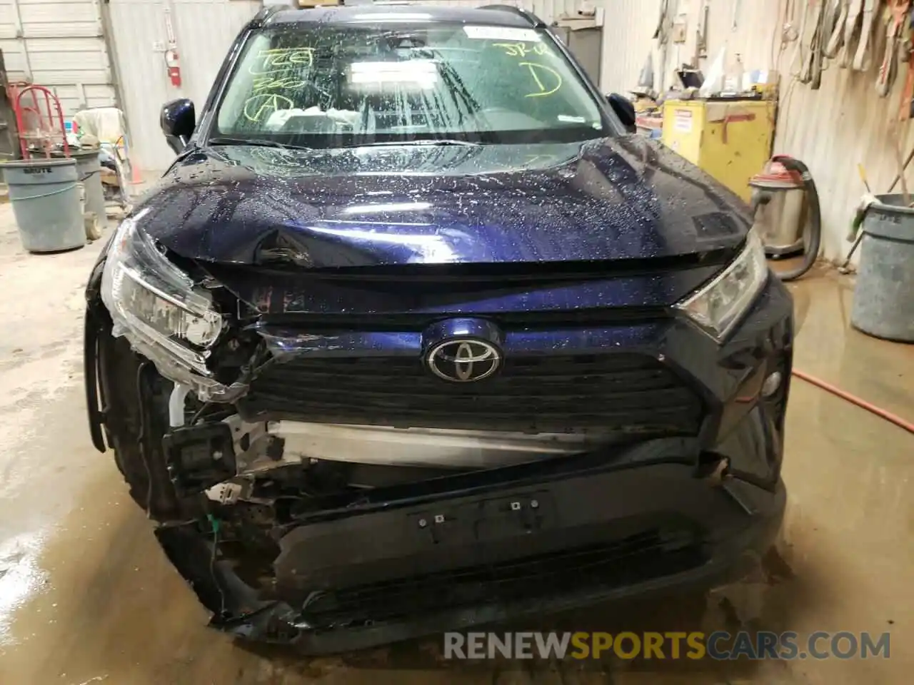 9 Photograph of a damaged car JTMW1RFV6MD064251 TOYOTA RAV4 2021