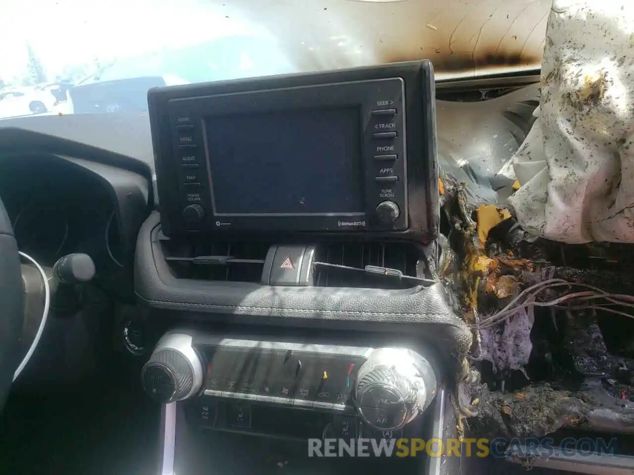 9 Photograph of a damaged car JTMW1RFV6MD065352 TOYOTA RAV4 2021