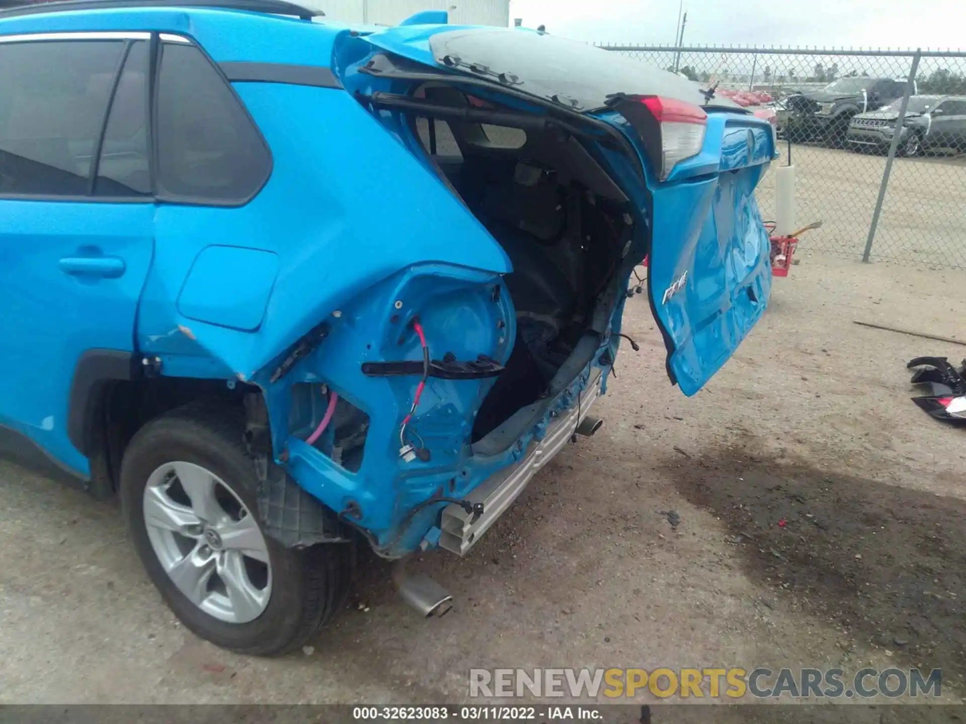 6 Photograph of a damaged car JTMW1RFV8MD071475 TOYOTA RAV4 2021