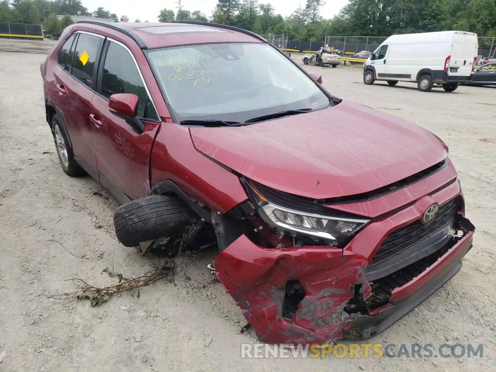 1 Photograph of a damaged car JTMW1RFVXMD063572 TOYOTA RAV4 2021