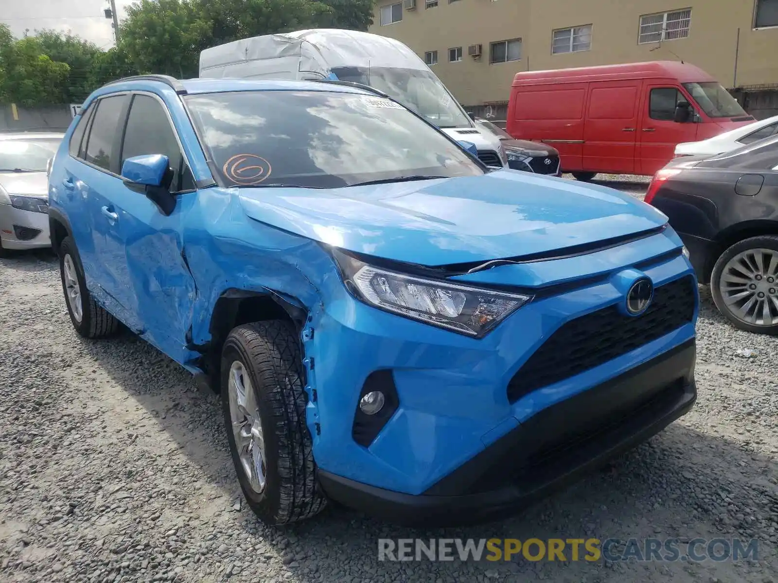 1 Photograph of a damaged car JTMW1RFVXMD070814 TOYOTA RAV4 2021