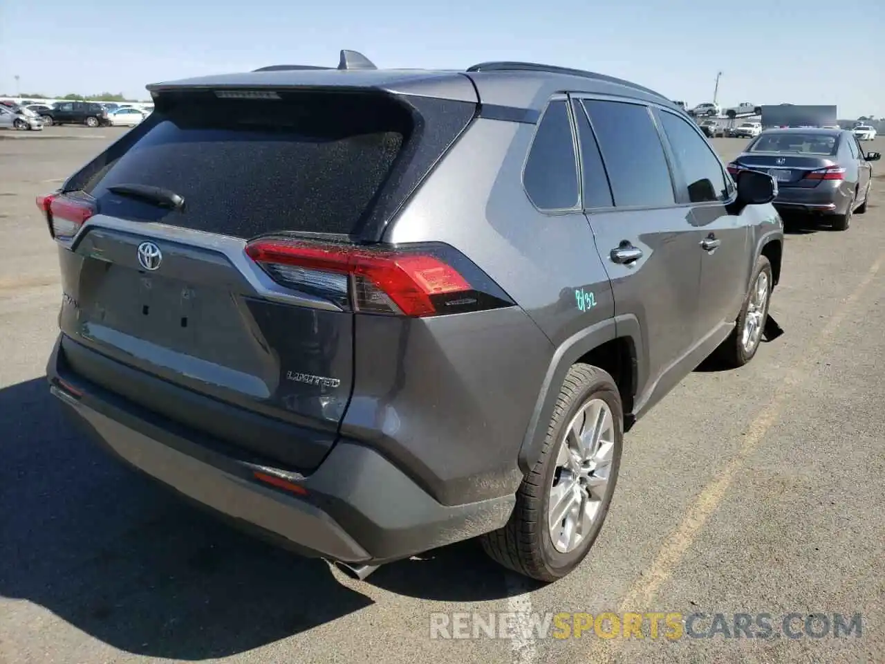 4 Photograph of a damaged car JTMY1RFV3MD065057 TOYOTA RAV4 2021