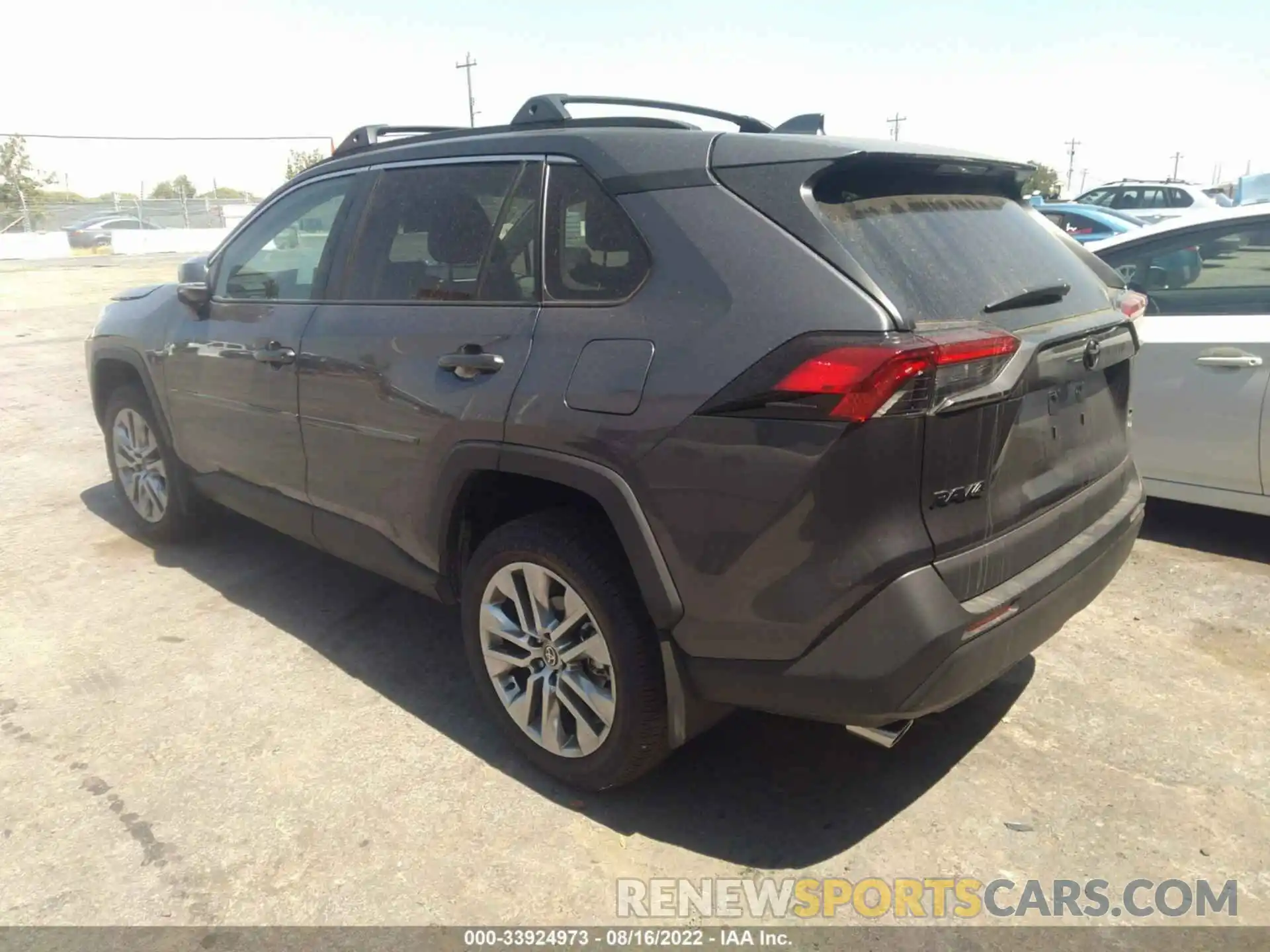 3 Photograph of a damaged car 2T3A1RFV4NC288117 TOYOTA RAV4 2022