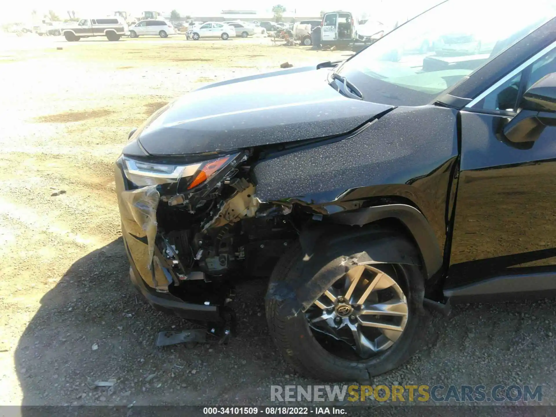 6 Photograph of a damaged car 2T3A1RFV4NC289719 TOYOTA RAV4 2022