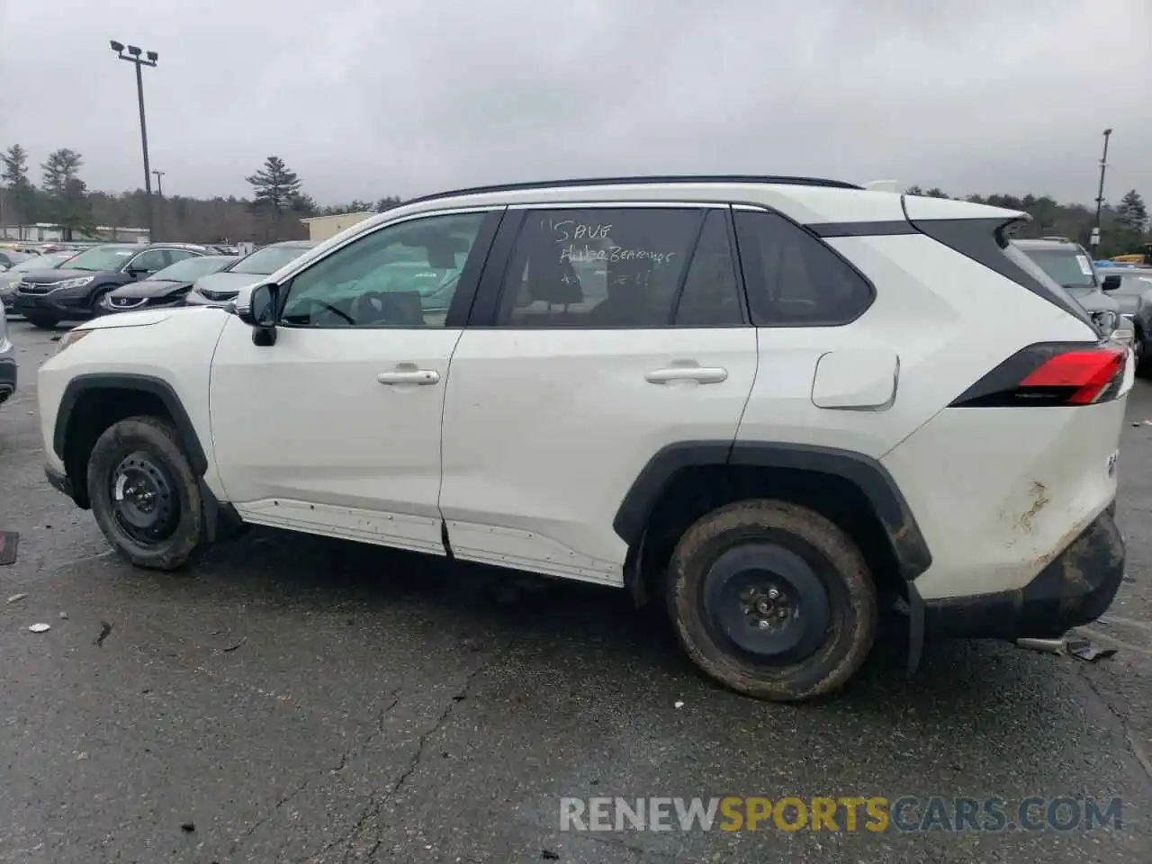 2 Photograph of a damaged car 2T3A1RFV4NW296779 TOYOTA RAV4 2022