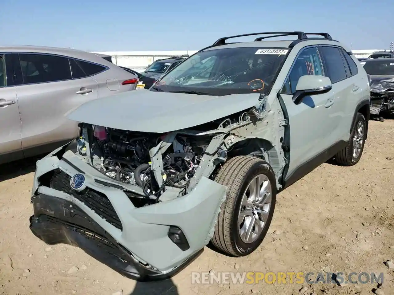 2 Photograph of a damaged car 2T3C1RFV0NW221666 TOYOTA RAV4 2022