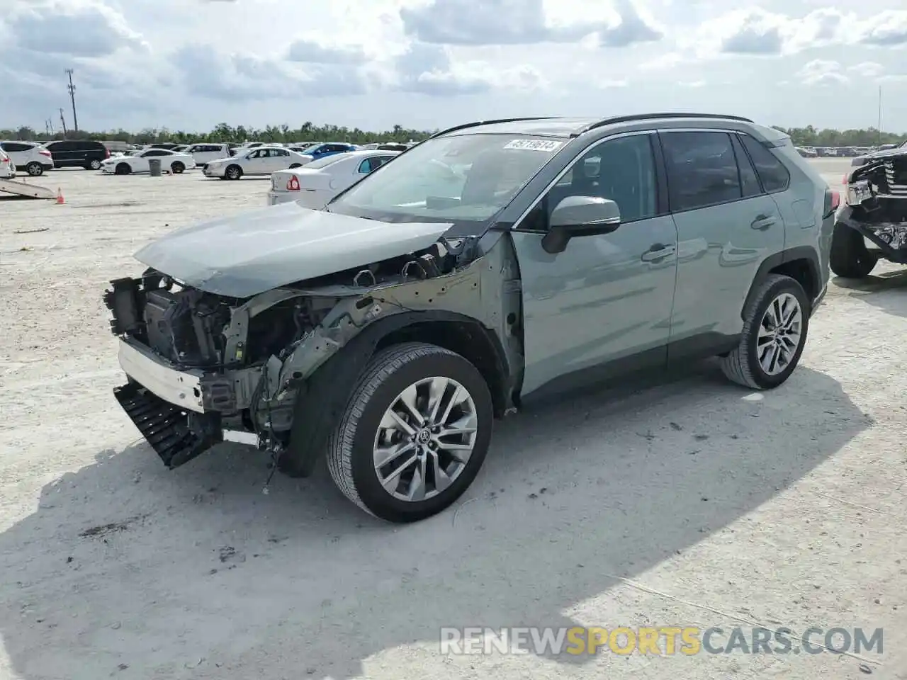 1 Photograph of a damaged car 2T3C1RFV3NW203646 TOYOTA RAV4 2022