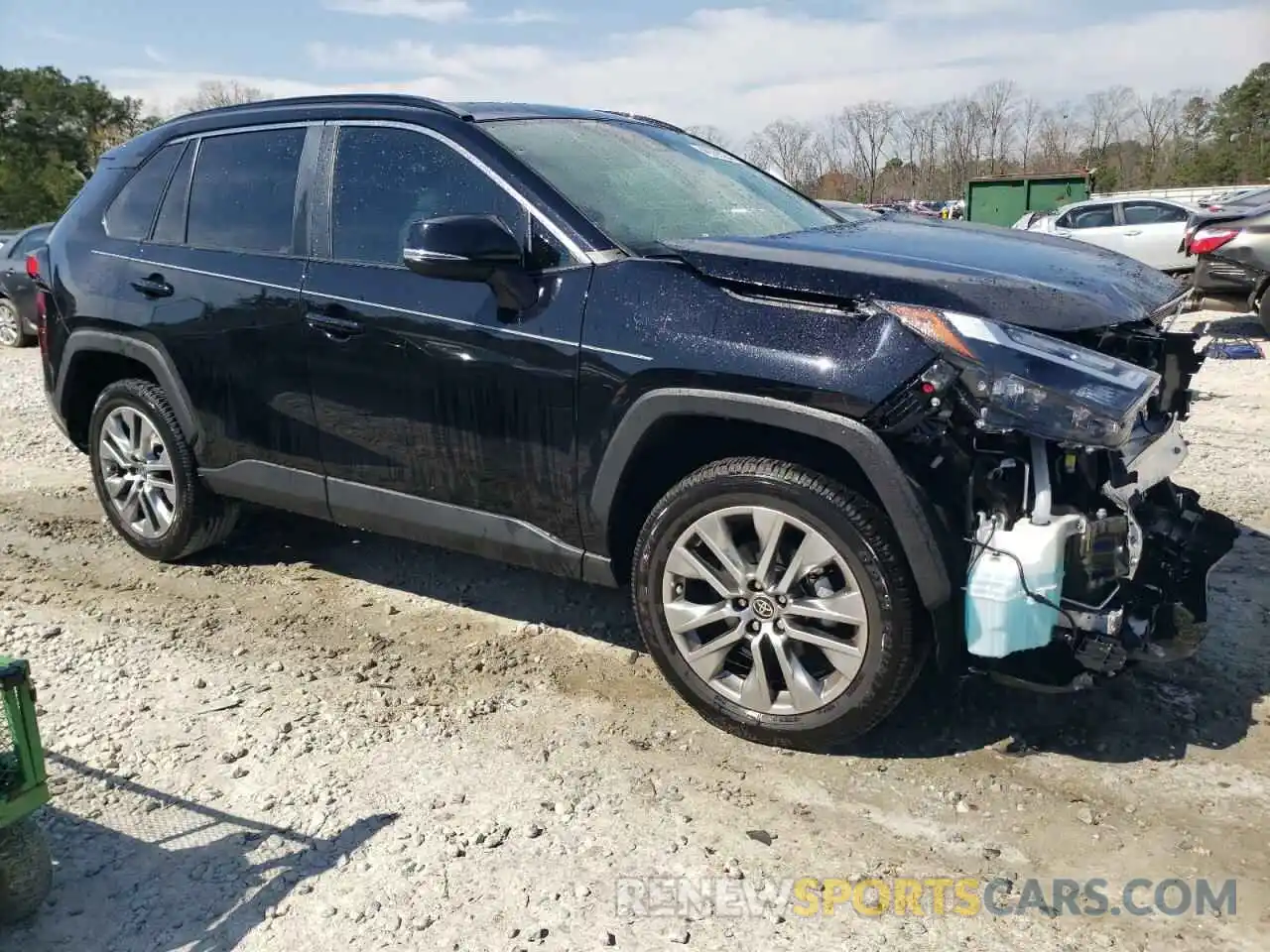 4 Photograph of a damaged car 2T3C1RFV3NW214307 TOYOTA RAV4 2022