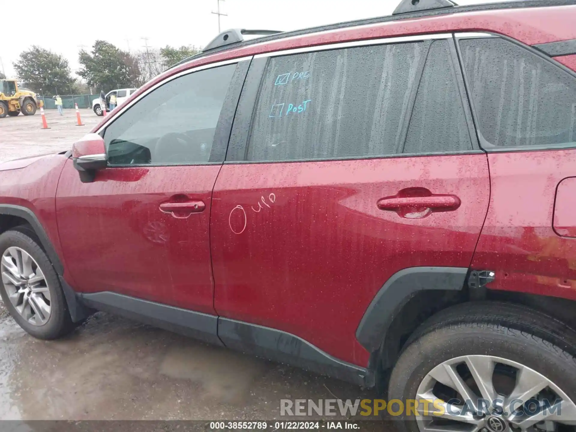 15 Photograph of a damaged car 2T3C1RFV3NW231415 TOYOTA RAV4 2022