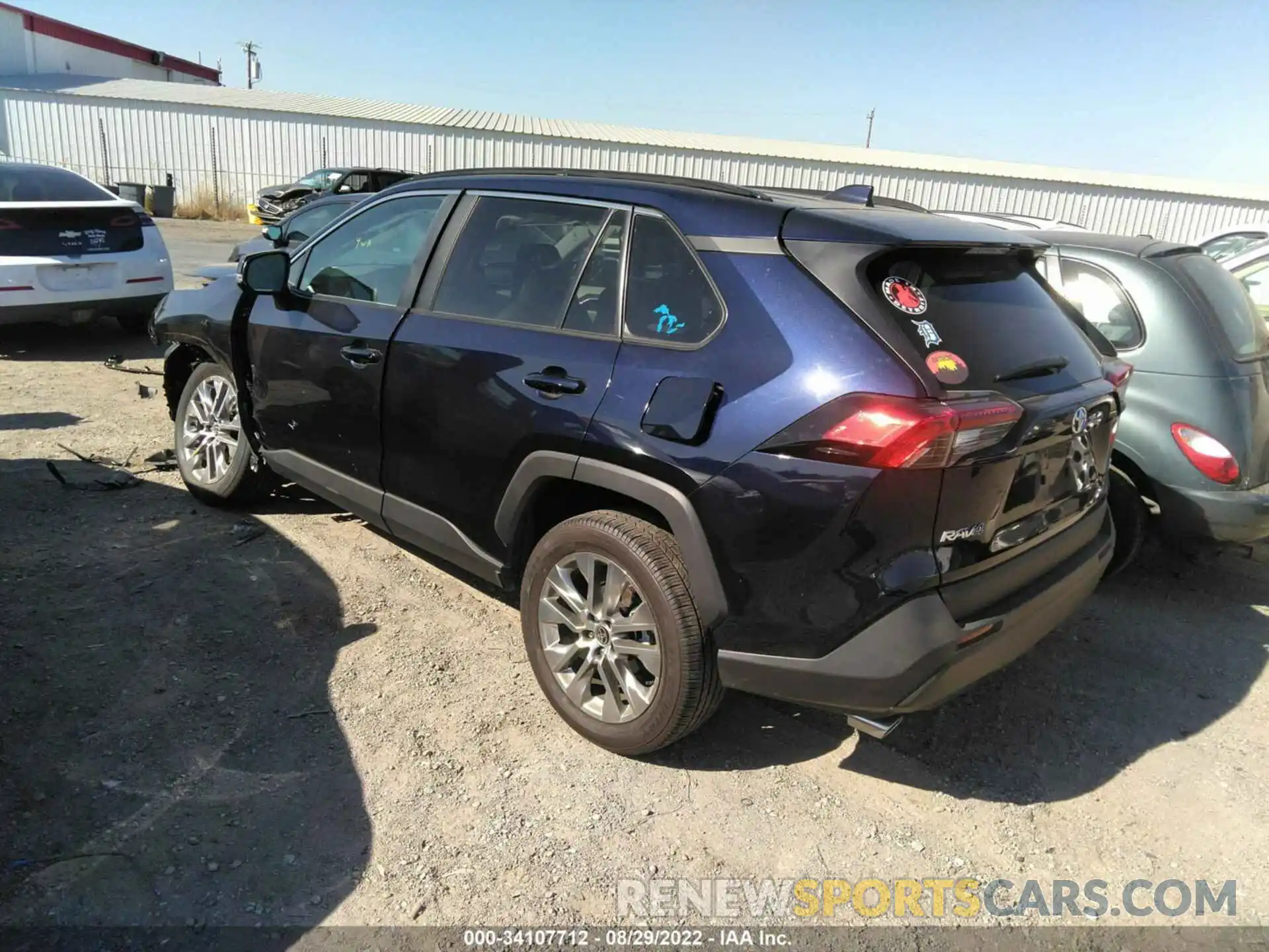 3 Photograph of a damaged car 2T3C1RFV5NW196313 TOYOTA RAV4 2022