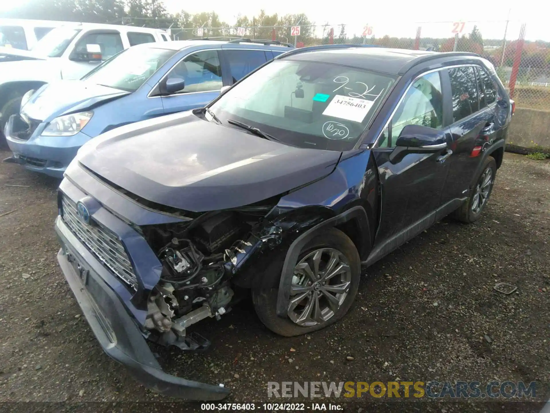 2 Photograph of a damaged car 2T3D6RFV0NW032084 TOYOTA RAV4 2022