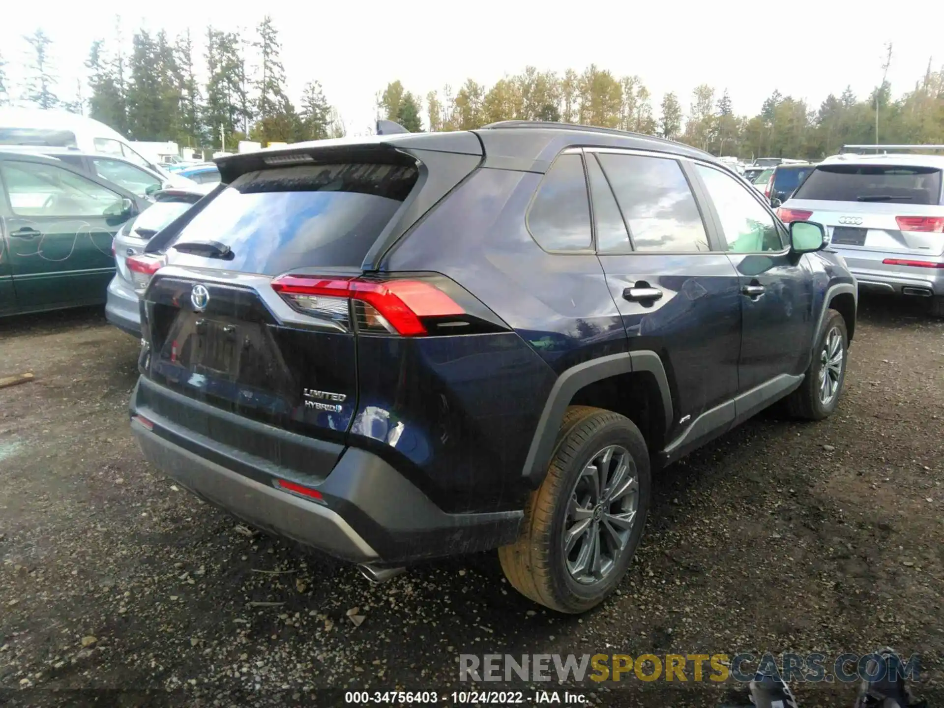 4 Photograph of a damaged car 2T3D6RFV0NW032084 TOYOTA RAV4 2022