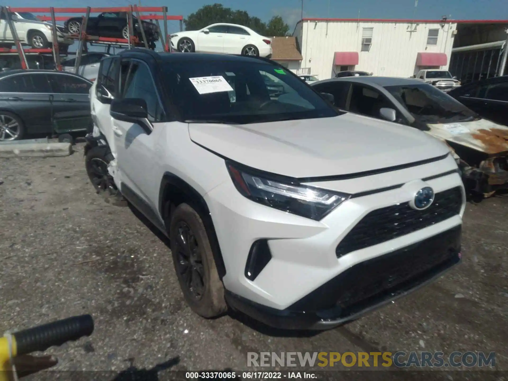 1 Фотография поврежденного автомобиля 2T3E6RFVXNW030069 TOYOTA RAV4 2022