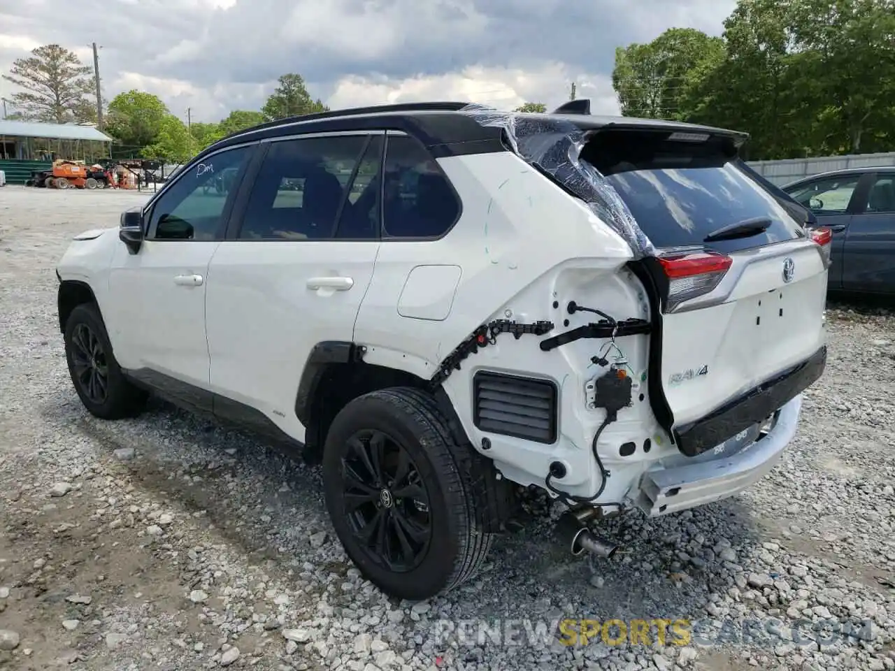 3 Photograph of a damaged car 2T3E6RFVXNW031092 TOYOTA RAV4 2022